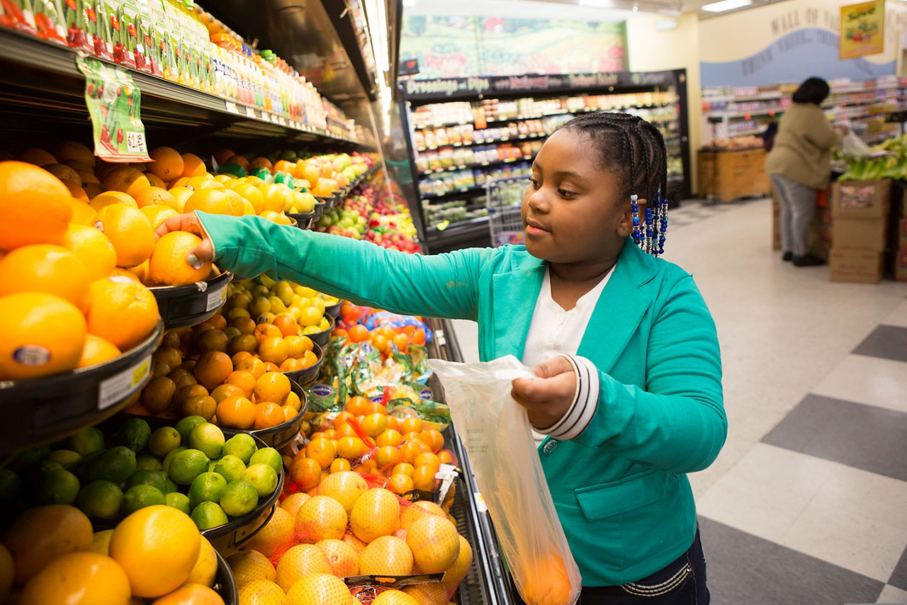 RWJF Signs of Progress Project, Mississippi. Vowell's Market Place