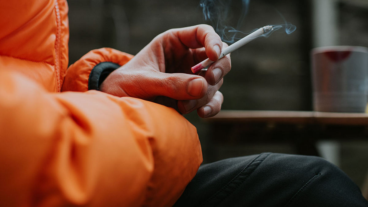 Murcia Today - Spain Pushes Ahead With Plans To Ban Smoking On Bar Terraces