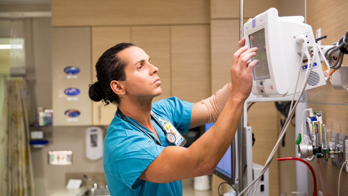 Stefan Torres / It Takes a Nurse Campaign for the Robert Wood Johnson Foundation

(c) 2018 Annabel Clark Courtesy of the Robert Wood Johnson Foundation