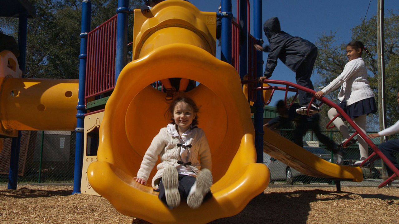 Savannah Mayor Otis Johnson and a team of community leaders launched a broad initiative to increase healthy eating and active living in their city by 2012. With support provided through the Robert Wood Johnson Foundation's Leadership for Healthy Communities program, the city attended a leadership institute that brought city and school officials together to collaborate on policies to improve health and prevent childhood obesity.
